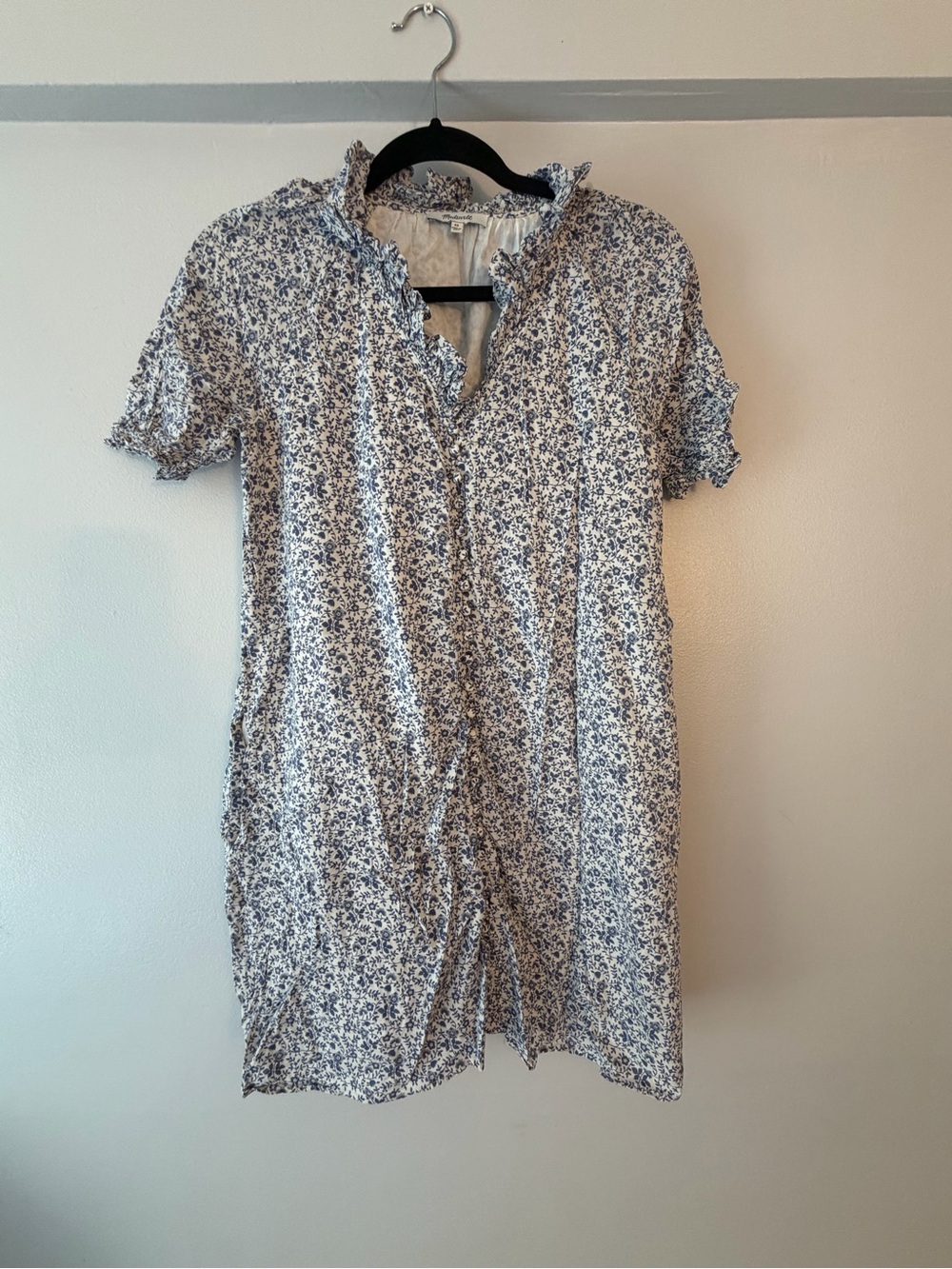 Madewell Blue and White Floral Ruffle Collar Mini Dress